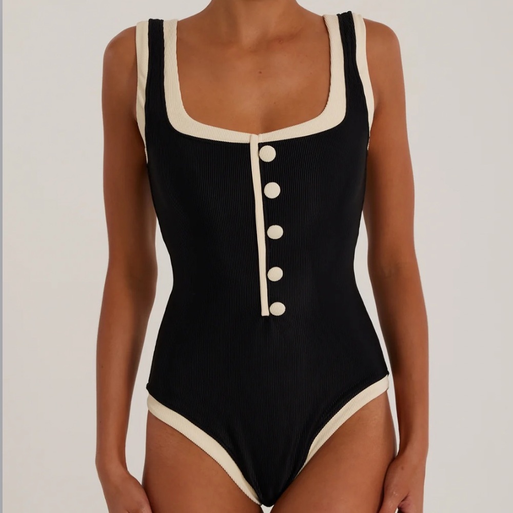 Women’s Black & Cream Square Neck One-Piece Swimsuit